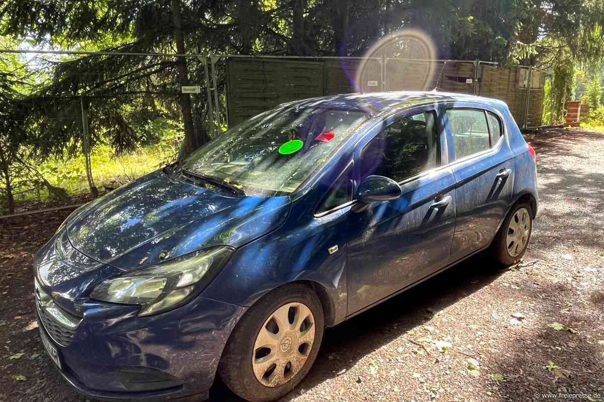 Rätselraten um verlassenes Auto im Vogtland