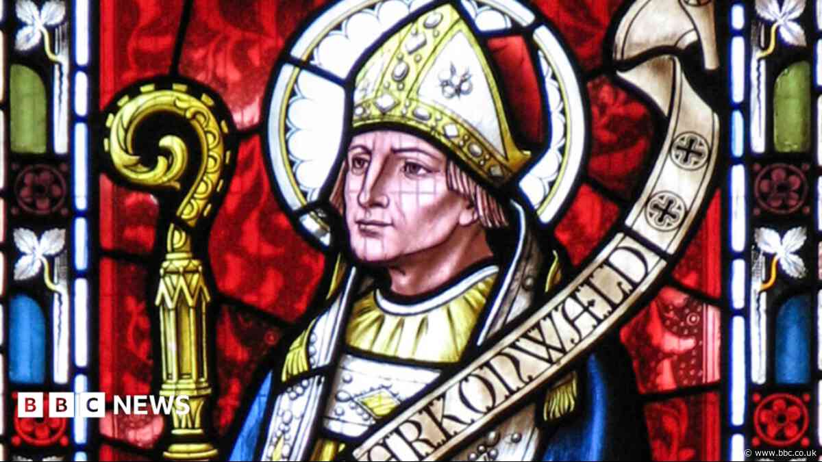The mystery of the saint, the Lord Mayor and the country house