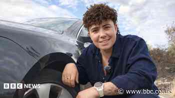 NHS doctor launches women-only car workshops