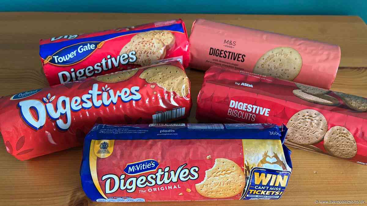 I tried digestive biscuits from Aldi, M&S and more — one is better than McVitie's
