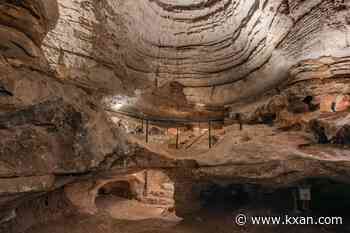 Kristen's Classroom: Field trip to Longhorn Cavern State Park