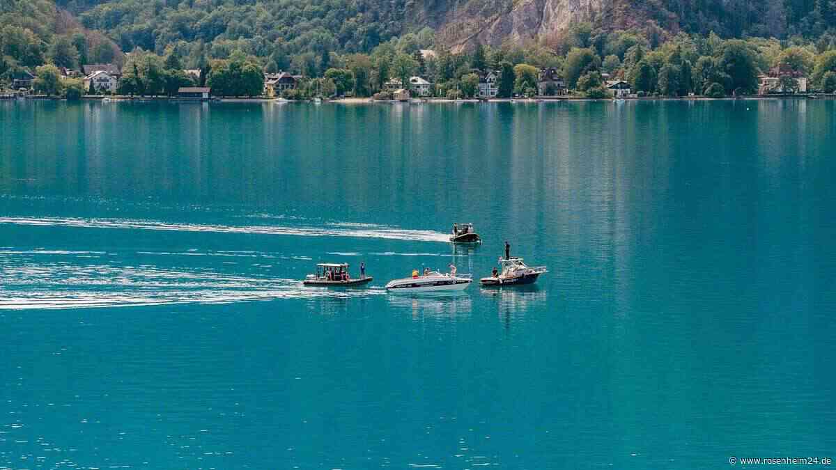 Flugzeugwrack nach dramatischem Absturz aus Attersee geborgen