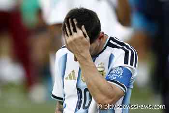 Messi anuncia su salida de la selección argentina