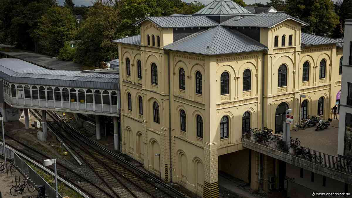 Scharfe Kritik an Sparplänen: CDU will fürs Kundenzentrum Blankenese kämpfen