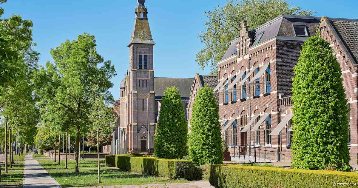 Mariaheide neemt zondag afscheid van de kerk: parochianen lopen naar Veghel met kerkelijke voorwerpen