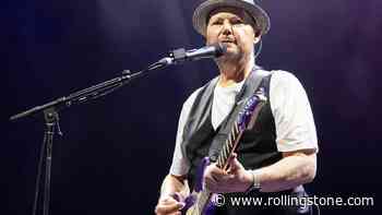 Christopher Cross Uses Canada Stage to Blast Trump, Jokes About Getting ‘Ejected’ From America