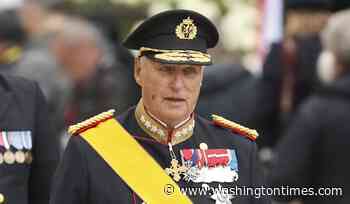Norway's Queen Mette-Marit joins procession to bring late King Harald V's coffin to royal chapel