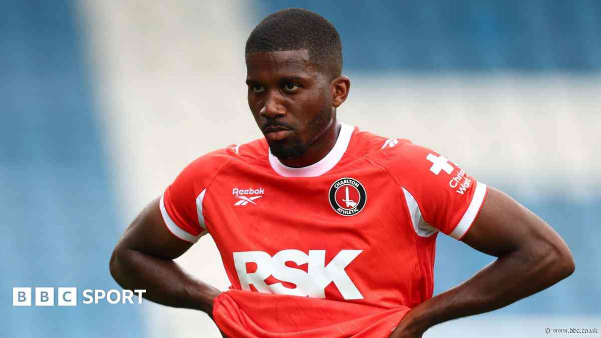 Notts County sign Charlton striker Kanu on loan
