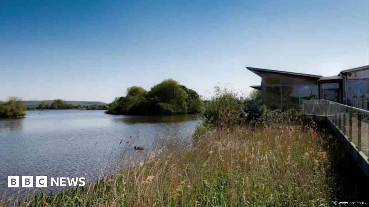 Wildlife trust discourages foraging at reserve