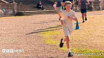 Boy takes on run challenge for teacher with cancer