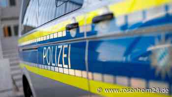 Unfall am Samerberg – RO9 zwischen Törwang und Eiding gesperrt