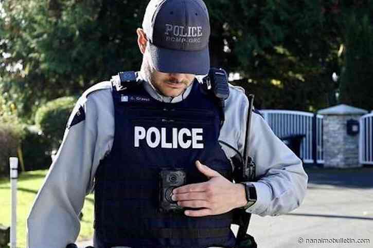 Vancouver Island residents bilked out of nearly $170K via phone, online scams