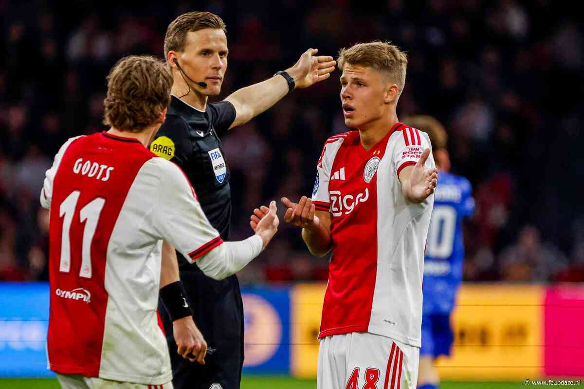Verbazing over aangestelde scheidsrechter Ajax - PSV: 'Hij is niet de beste'