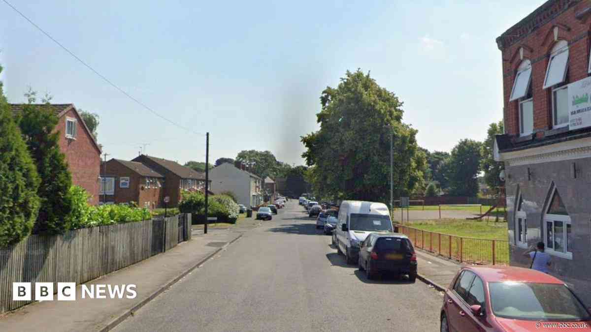 Death of man found seriously injured 'suspicious'