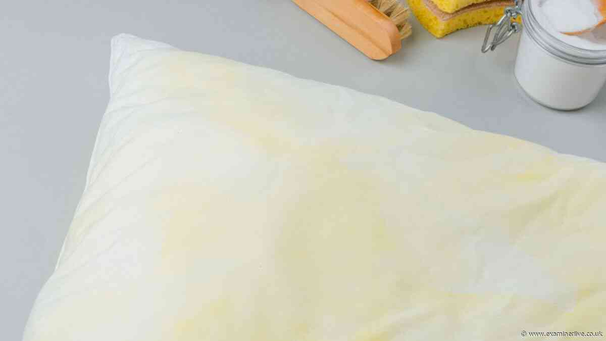 How to remove yellow pillow stains with a 57p trick in the washing machine