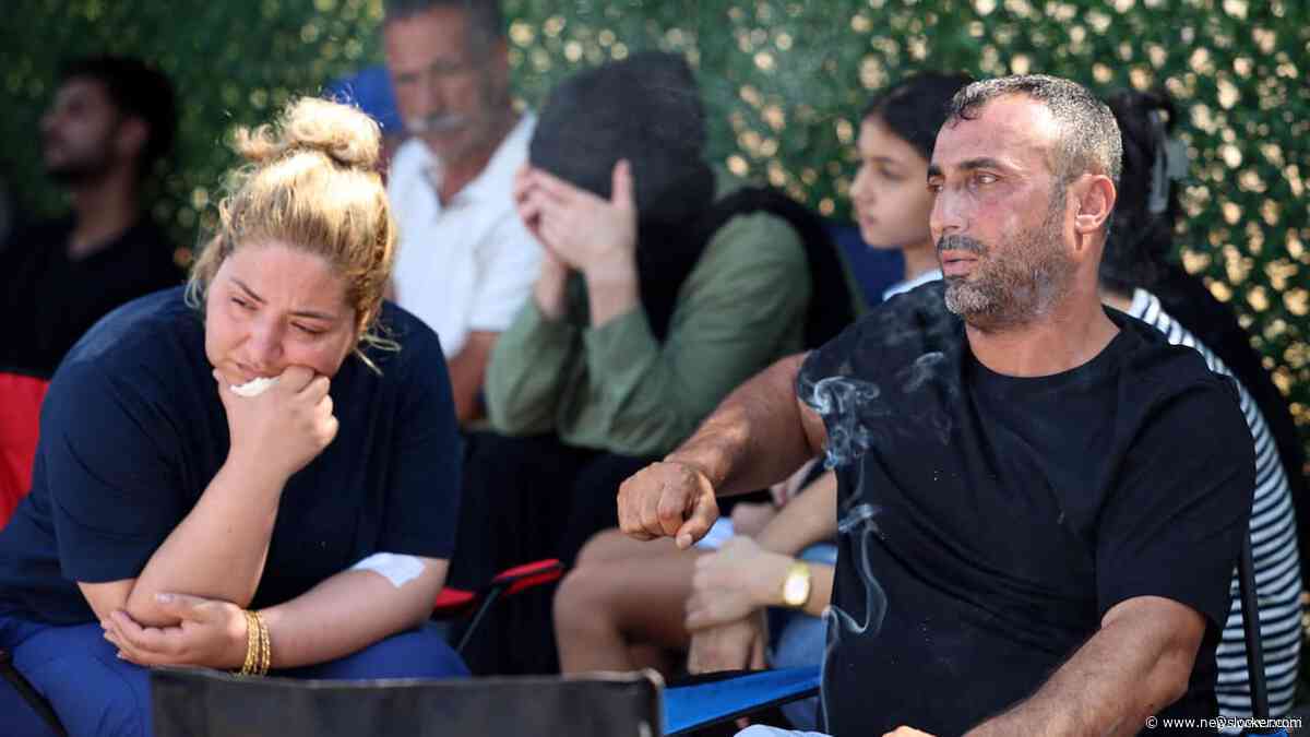 Zeker 2 kinderen onder vermisten na zinken boot Cyprus: 'Ze gleed uit mijn hand'