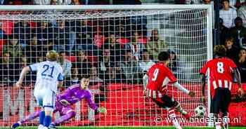 LIVE Keuken Kampioen Divisie | Jones benut strafschop en zet Jong PSV weer naast Jong Ajax