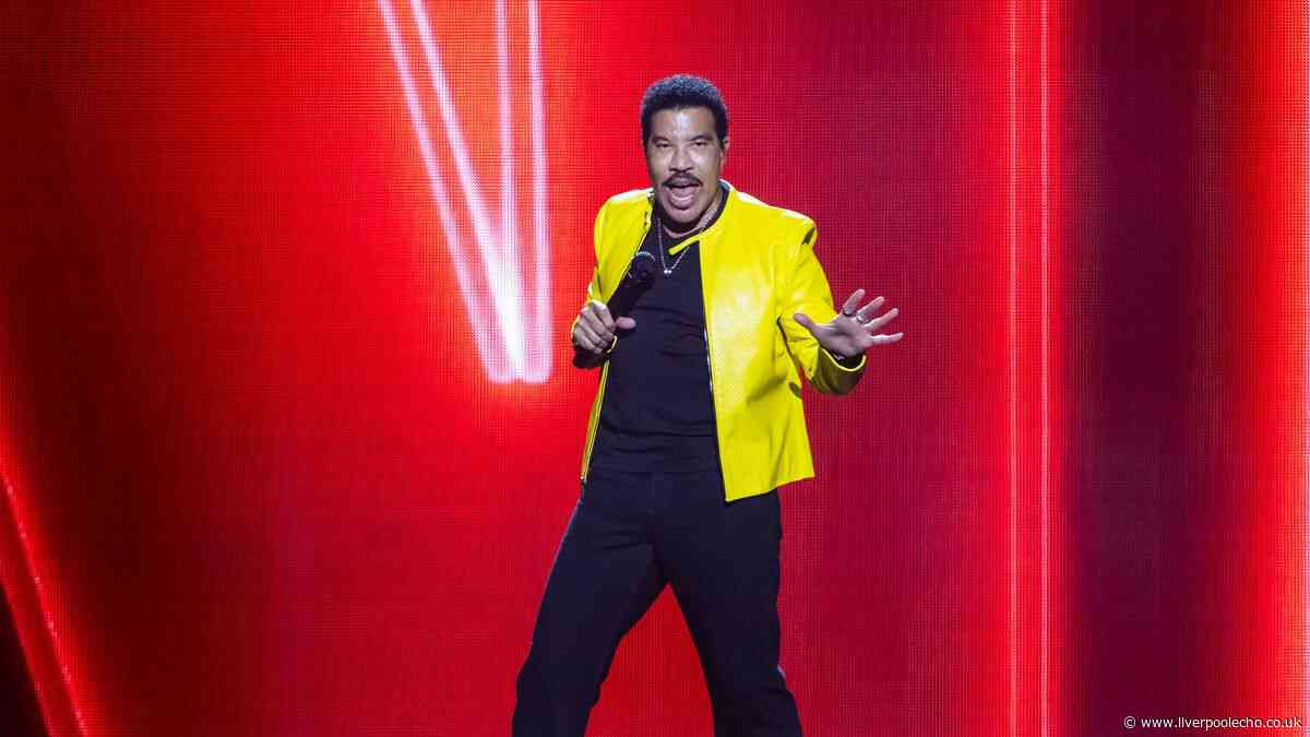Lionel Richie rushed to hospital after falling ill during concert