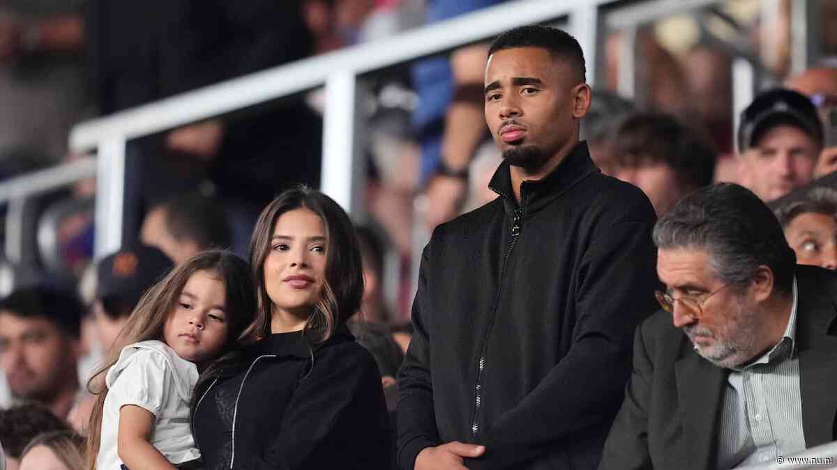 FC Barcelona wint onder toeziend oog van  Gabriel Jesus ook van Rayo Vallecano