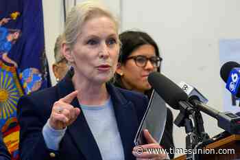 Gillibrand among lawmakers pushing for national paid family leave