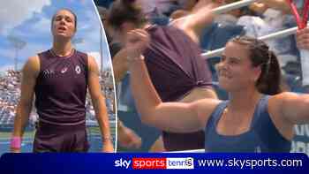 A contrast of emotions! | Navarro celebrates whilst Boisson smashes her racket!