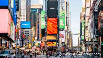 Twee mensen neergestoken op Times Square: politie schiet vrouw met meerdere messen neer