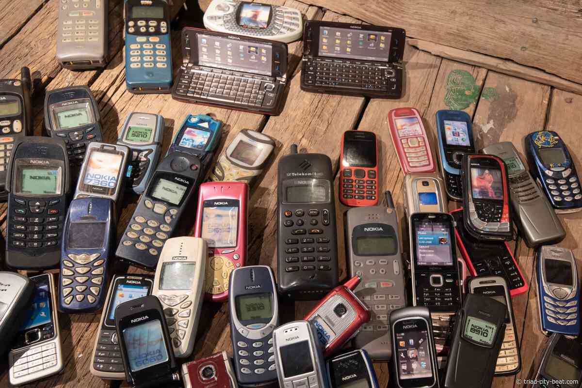 Sell Old Phones: A Simple Guide to Getting More Value From Unused Devices