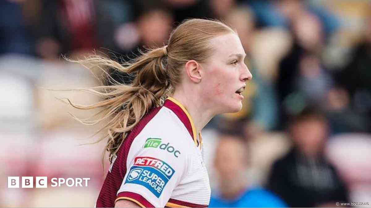Giants beat Raiders as Featherstone see off Leigh