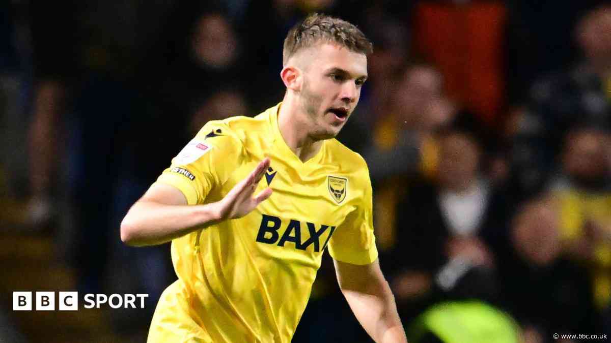 Preston sign winger Mills from Oxford United