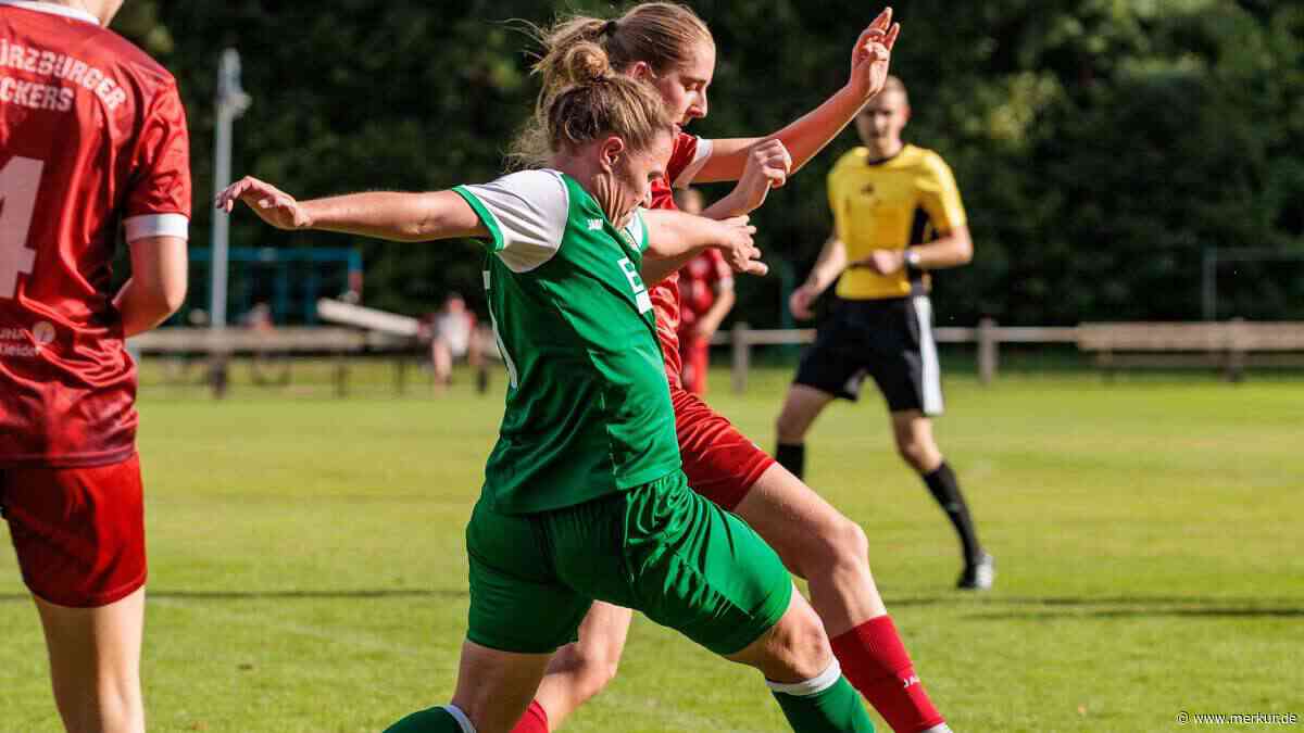 FC Forstern schlägt Würzburger Kickers 4:0 und steht sofort auf Platz eins