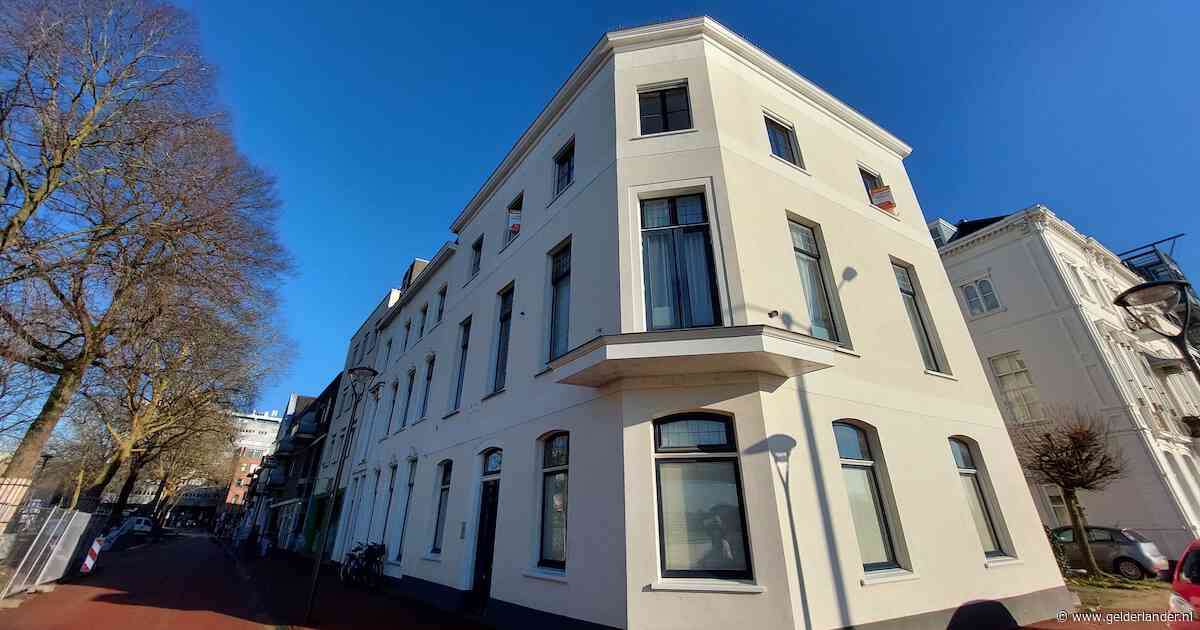 Doe maar 1,5 ton minder: deze woning met uitzicht op de Rijn is in prijs verlaagd