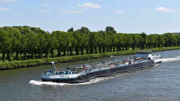Binnenvaart furieus over sluiting Amsterdam-Rijnkanaal
