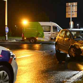112 Nieuws: Dodelijk ongeluk Hoonhorst | Stremming verkeersader Almelo na botsing