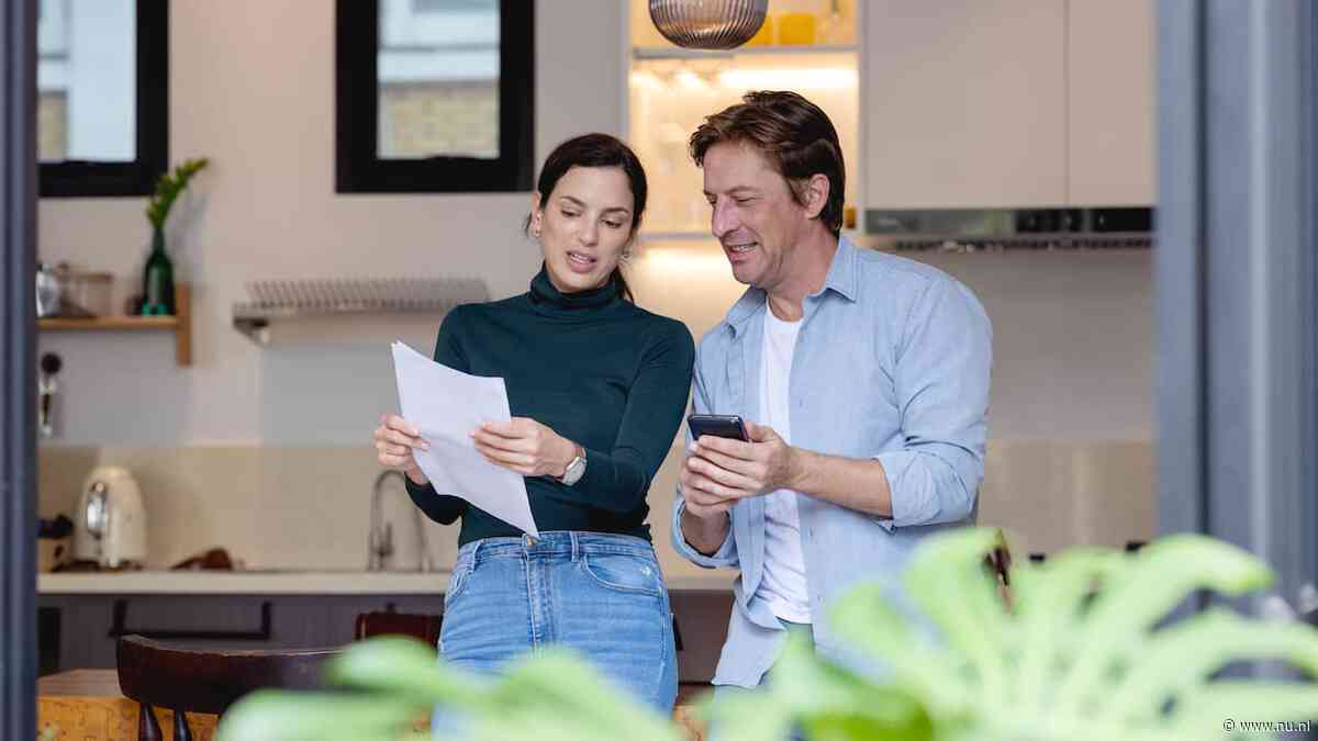 Veel autorijders bezuinigen op vakanties en uitjes door hoge brandstofprijzen