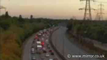 Serious crash closes M25 in Surrey with Heathrow and Gatwick airports warning