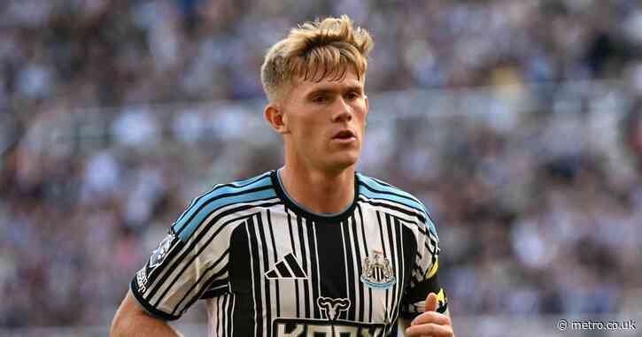 Newcastle set price for Man Utd to sign Lewis Hall on transfer deadline day