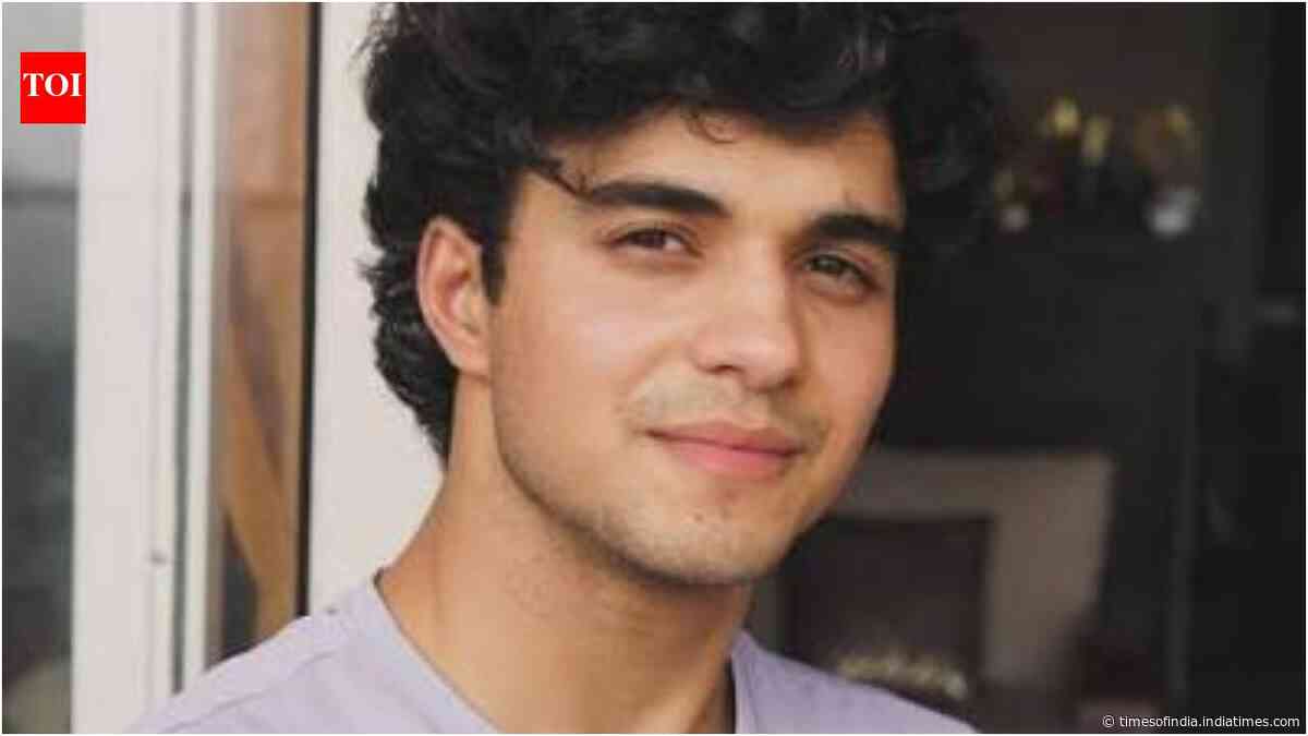 Abhay praises star kids: says they prioritise work