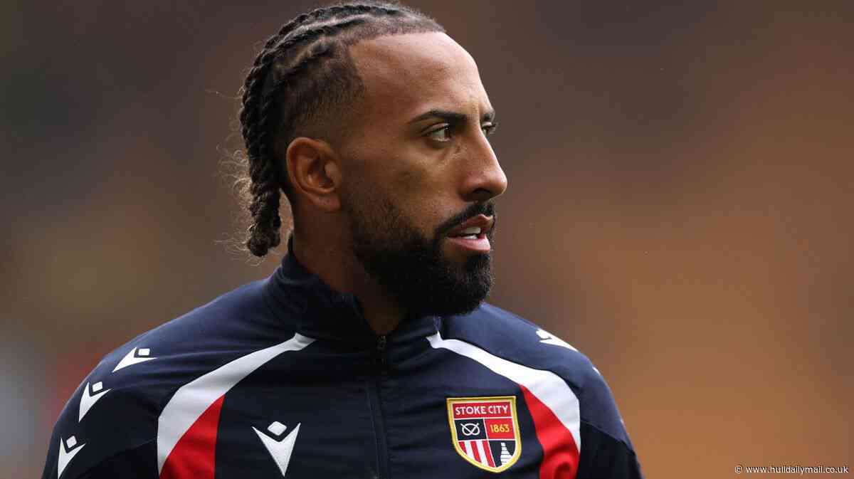 Sorba Thomas to Hull City transfer twist as 'new £7m offer made'