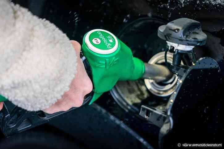 Benzineprijs bijna weer op recordniveau, ruim 4 cent duurder