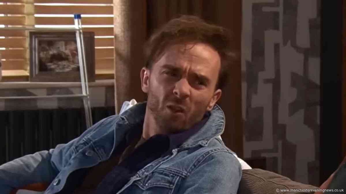 Coronation Street star Jack P Shepherd's new look makes its way into ITV soap