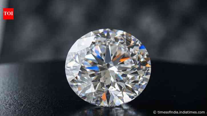 Bending ultrathin diamond sheets generates electricity, study finds