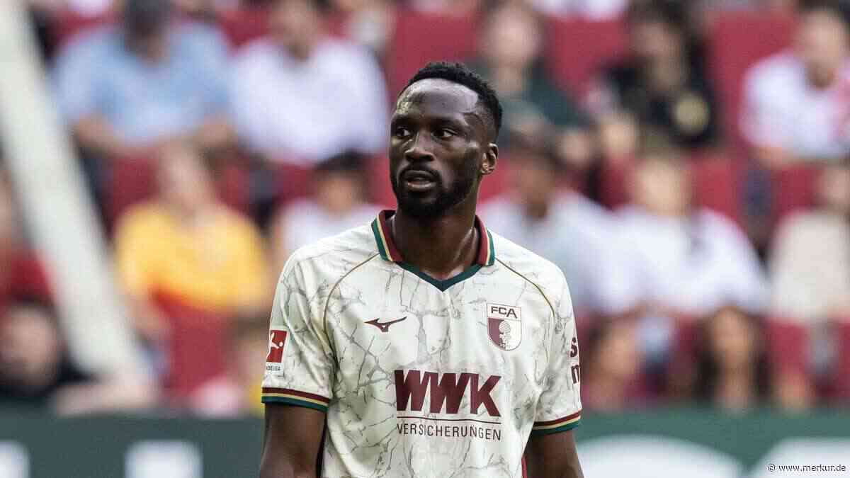 Last-Minute-Abgang? Fulham buhlt anscheinend um Augsburg-Verteidiger