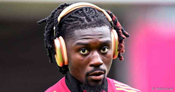 Roma send message to Chelsea over deadline-day Manu Kone transfer