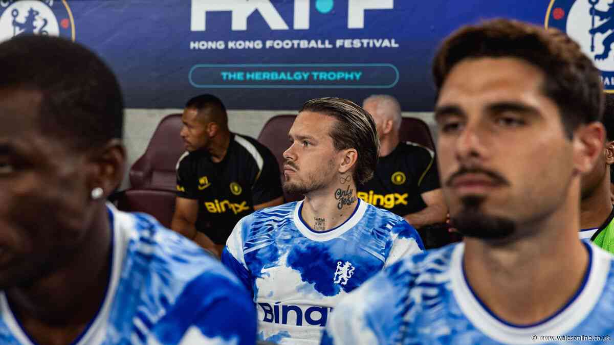 Leeds United target undergoes medical and deal hijacked as Wales stars face battle