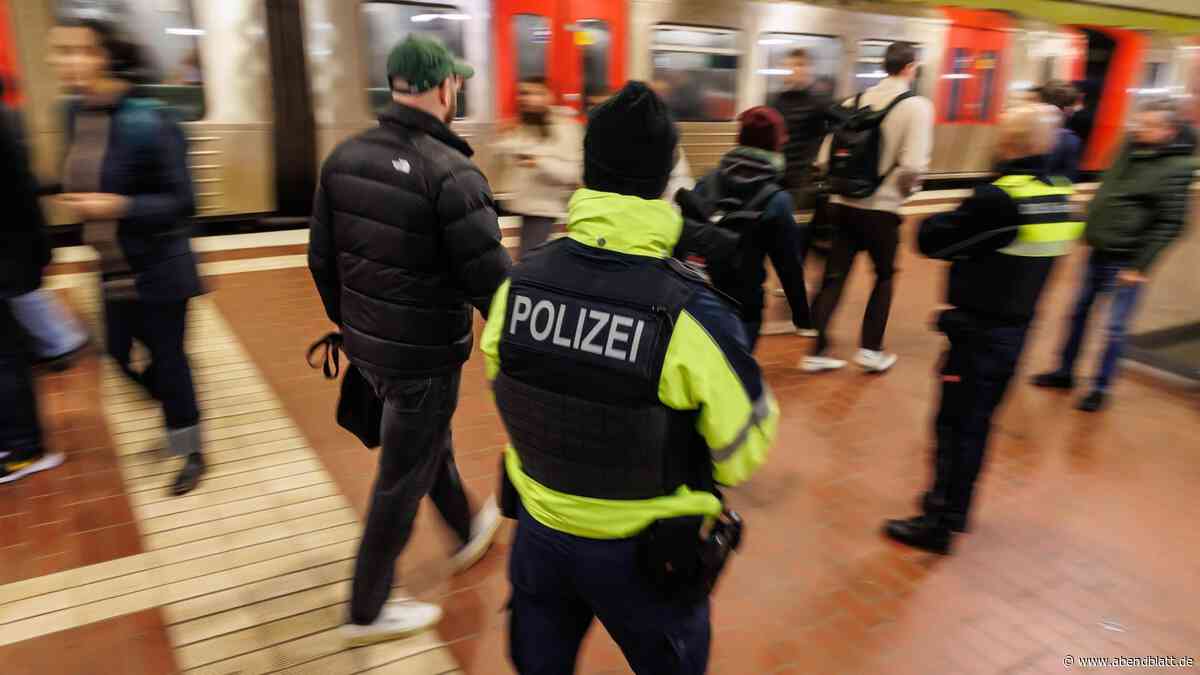 Zigarette lässt gesuchten Mann am Hamburger Hauptbahnhof auffliegen