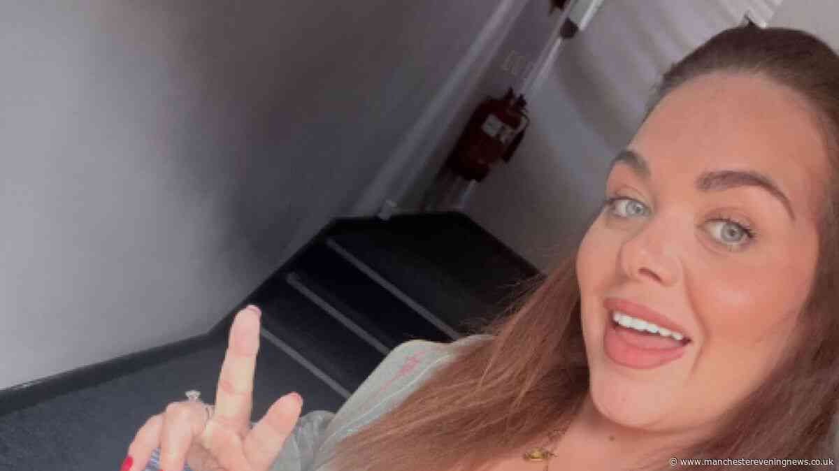 Pregnant Scarlett Moffatt shares Blackpool visit in 'last' before second baby's arrival