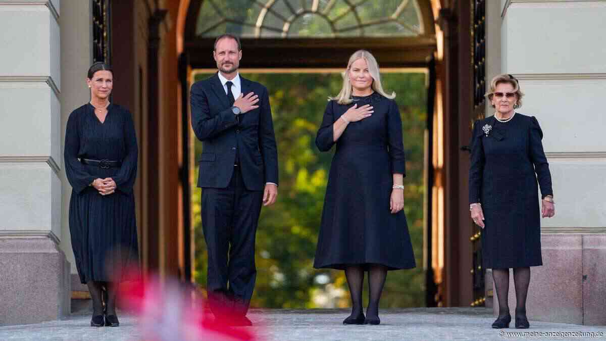 Ohne seine Königin: Haakon legt Eid im Parlament ab