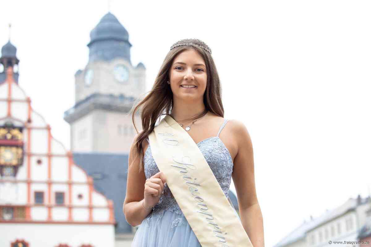Plauen zeigt Flagge im Dresdener Regierungsviertel