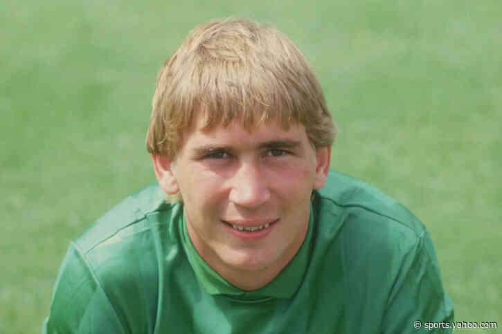 Alan Knight: Portsmouth pay tribute after ‘The Legend’ dies aged 65