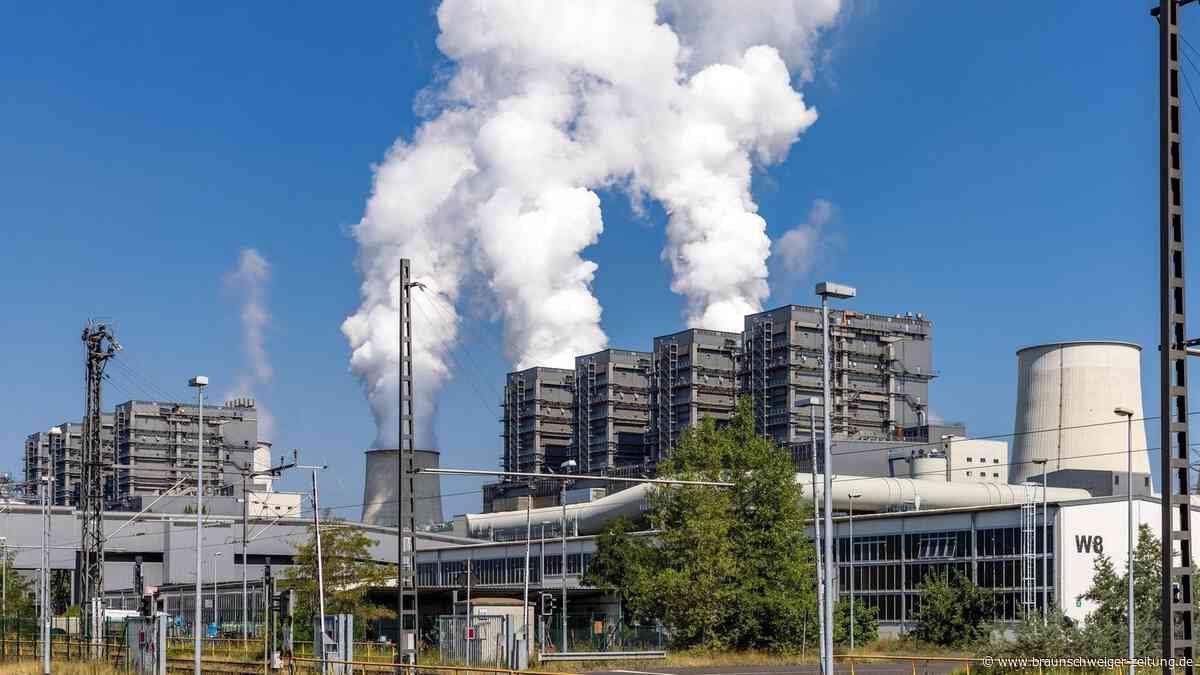 Mit Raketen beschossen: Anschlag auf Kraftwerk in Brandenburg verübt